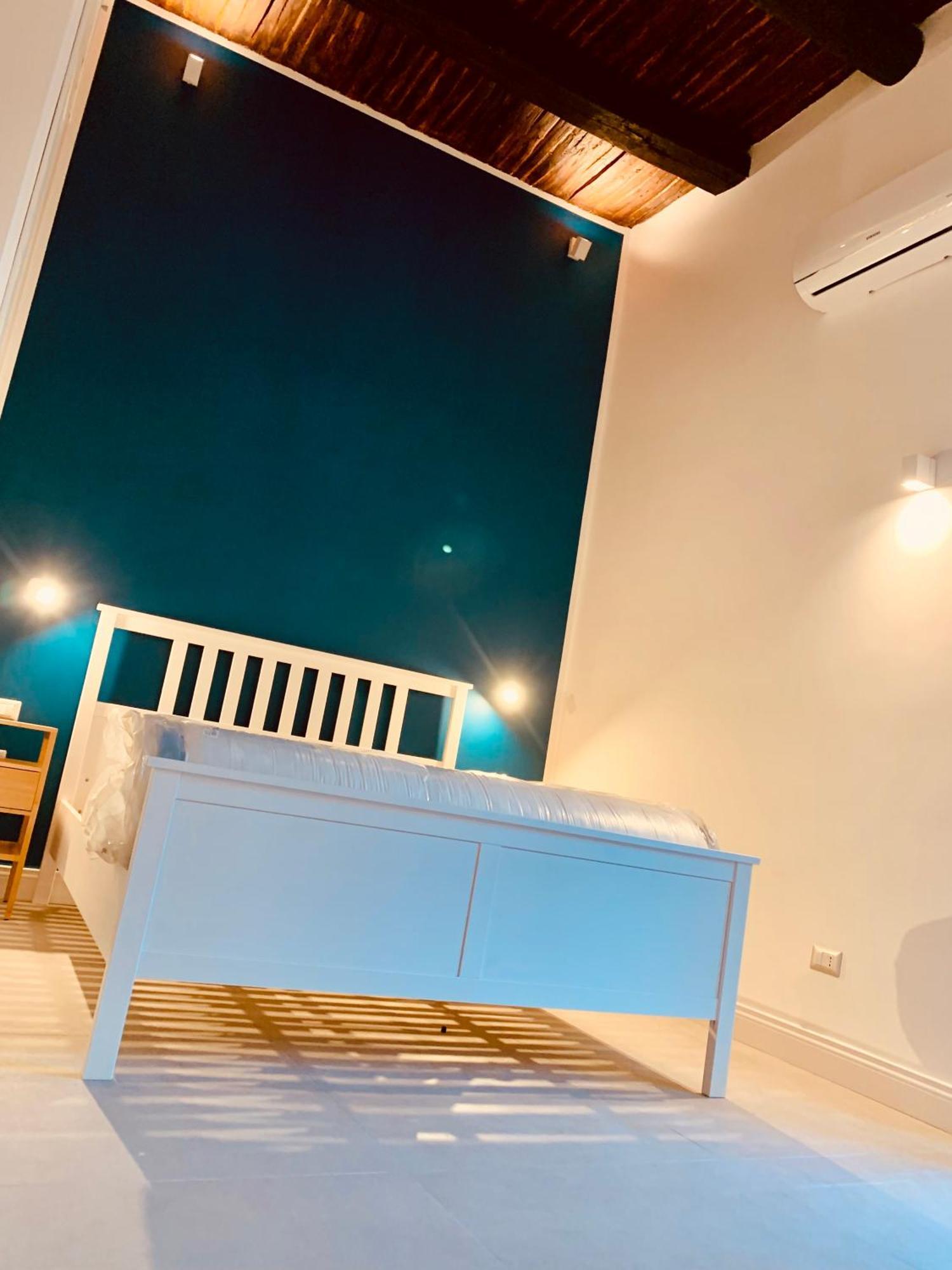 Fafa Apartment City Center Naples Exterior photo